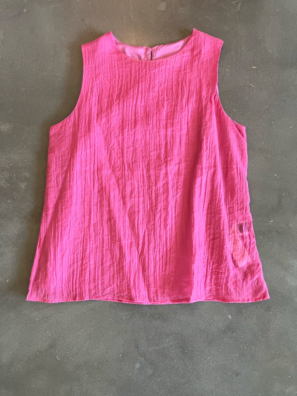 Women’s Hot Pink Linen-Blend Shorts